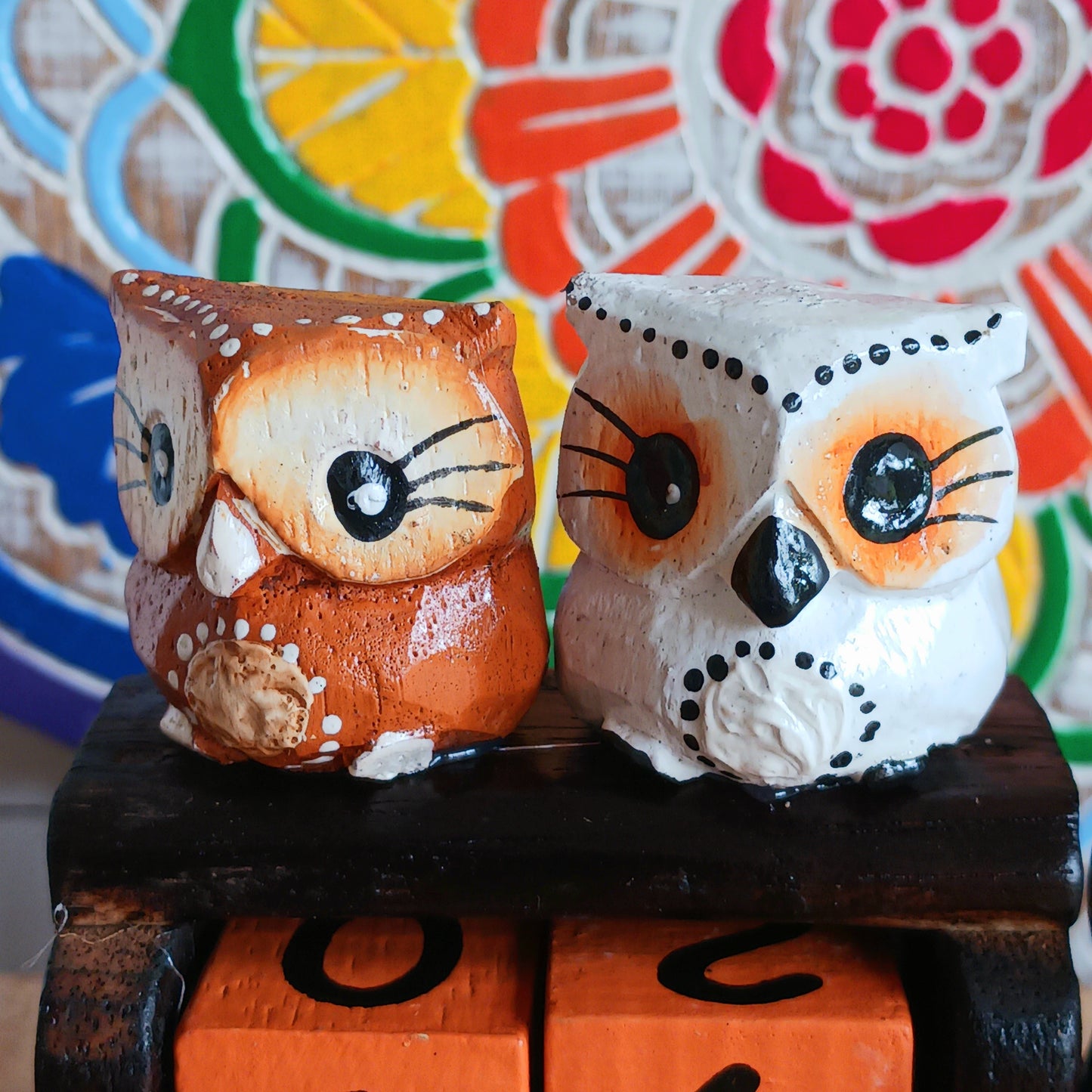 Say hello to this charming Owl Block Calendar, featuring a light brown owl and two adorable owlets. Handmade and hand-painted from sustainable Albesia wood, this perpetual calendar is as eco-friendly as it is delightful. With its big expressive eyes and rustic charm, it’s a fun and functional piece of décor. Perfect for your desk, shelf, or any cozy corner, this owl calendar makes keeping track of the days feel whimsical and warm.