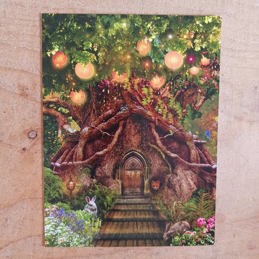 Beautifully illustrated inspiring Birthday card that comes with an yellow envelope. Each card also has faint artwork inside.