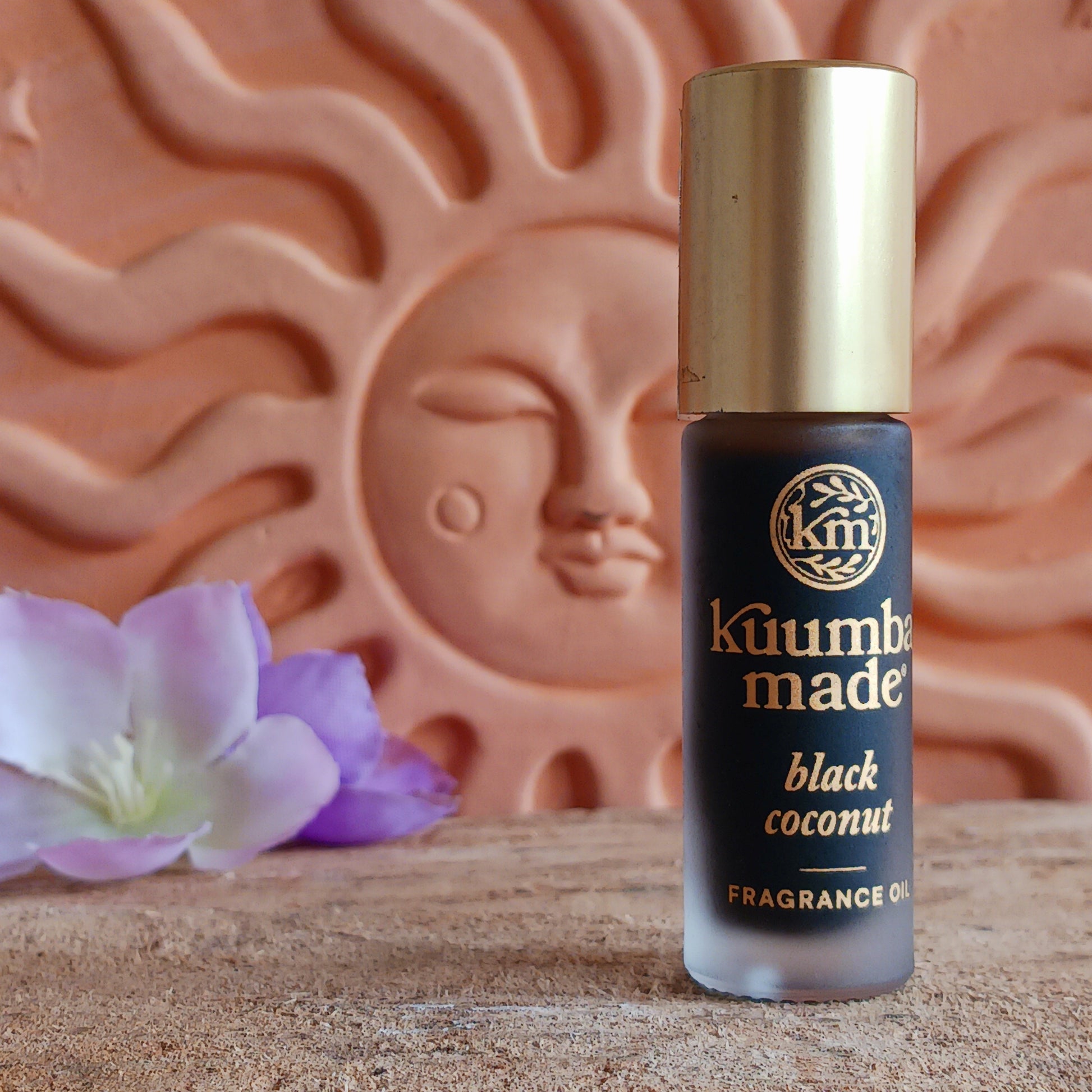 Kuumba Made Black Coconut Fragrance Oil is a deep, smooth, and indulgent scent that blends the familiar warmth of coconut with a darker, more sensual twist. 