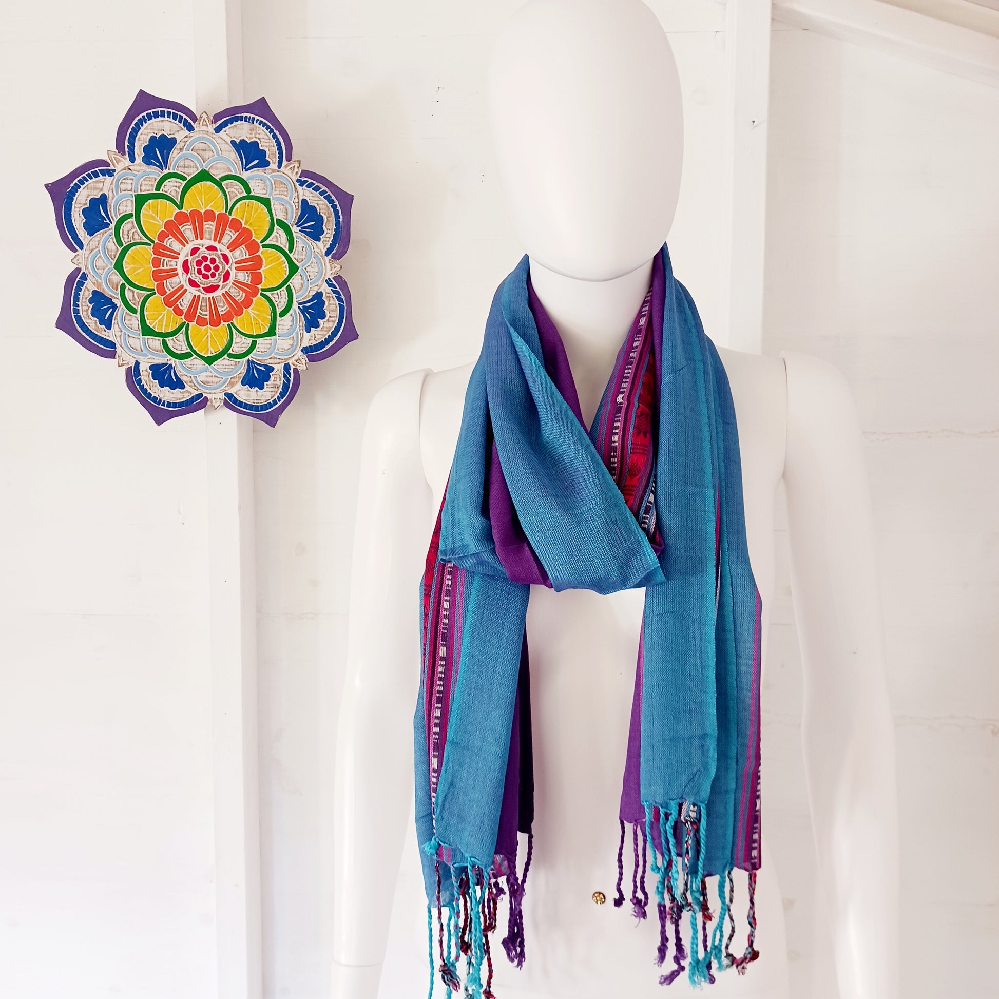 Capture the spirit of Varanasi with these vibrant Varanasi scarves. Adorned in striking shades of colour, these scarves embody the cultural richness and spiritual energy of the city. They are not just an accessory, but an expression of style, adding a touch of this heritage to your wardrobe. 