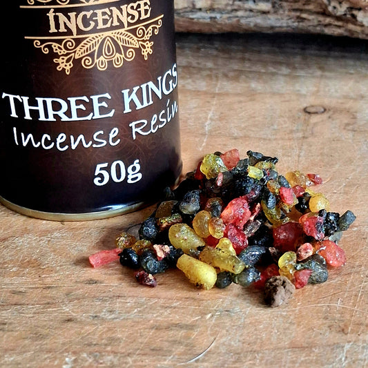 Awaken the spirit with the ancient fragrance of the Three Kings resin, a sacred incense blend long revered for its ability to deepen meditation and create an atmosphere of spiritual healing.
