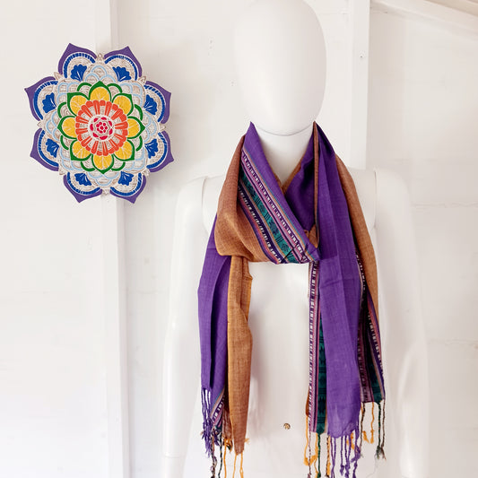 Capture the spirit of Varanasi with these vibrant Varanasi scarves. Adorned in striking shades of colour, these scarves embody the cultural richness and spiritual energy of the city. 