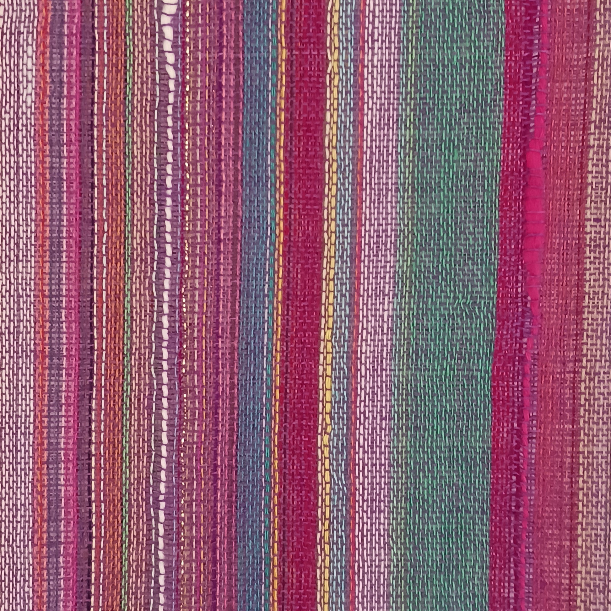 Immerse yourself in the alluring world of bohemian fashion with this delicate Indian Boho Scarf. These scarves capture the essence of India's free-spirited charm, infusing a Boho vibe into your attire. 