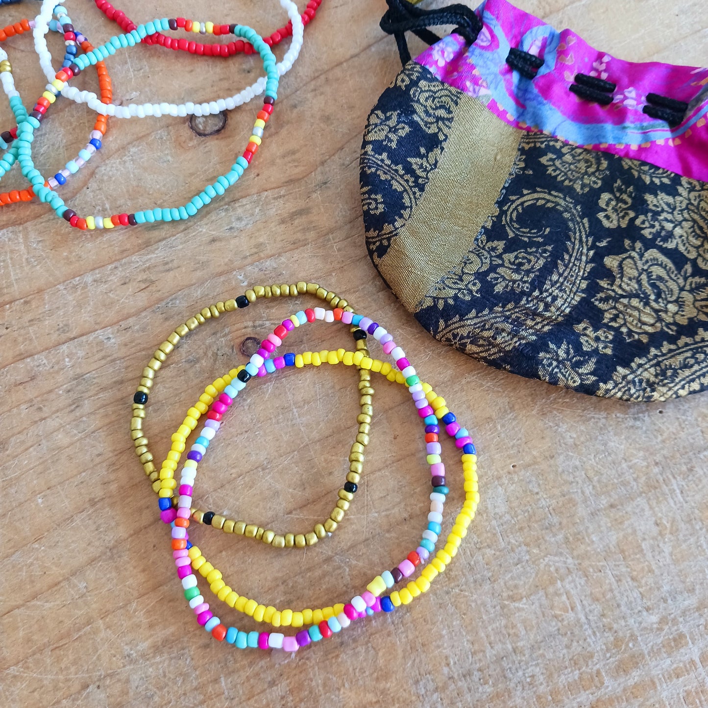 Celebrate peace, love and connection with these classic Love Bead Bracelets, inspired by the free-spirited style of the 1960s. Traditionally gifted as a symbol of unity and goodwill, love beads became iconic during the peace movement and remain a timeless expression of positivity today.