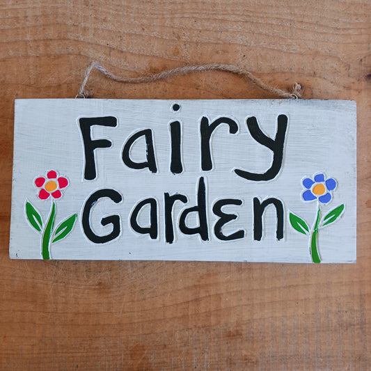 Bring a touch of magic to your home or garden with our Fairy Garden Wall Plaque. Beautifully crafted with simple details, this decorative plaque is the perfect addition to any fairy garden, patio, balcony, fence, or indoor living space.