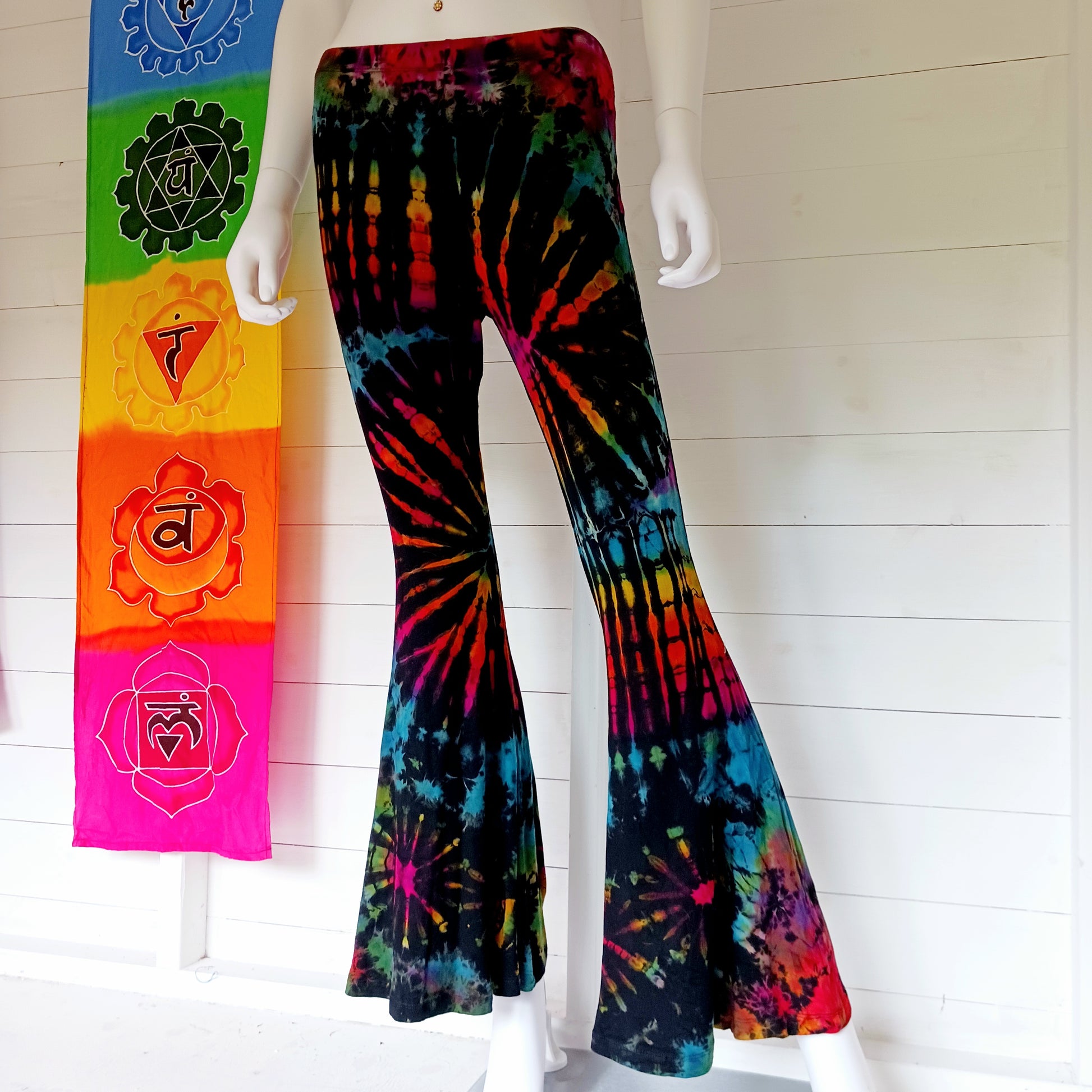 Get your groove on with these funky tie dye bell bottom leggings. They’re super comfy and stretchy and that little bit of a stretch in the fabric means they hold their shape so always look stunning. From yoga poses to festival adventures and dance performances, these leggings provide a versatile fashion choice if you’re seeking both comfort and flair.