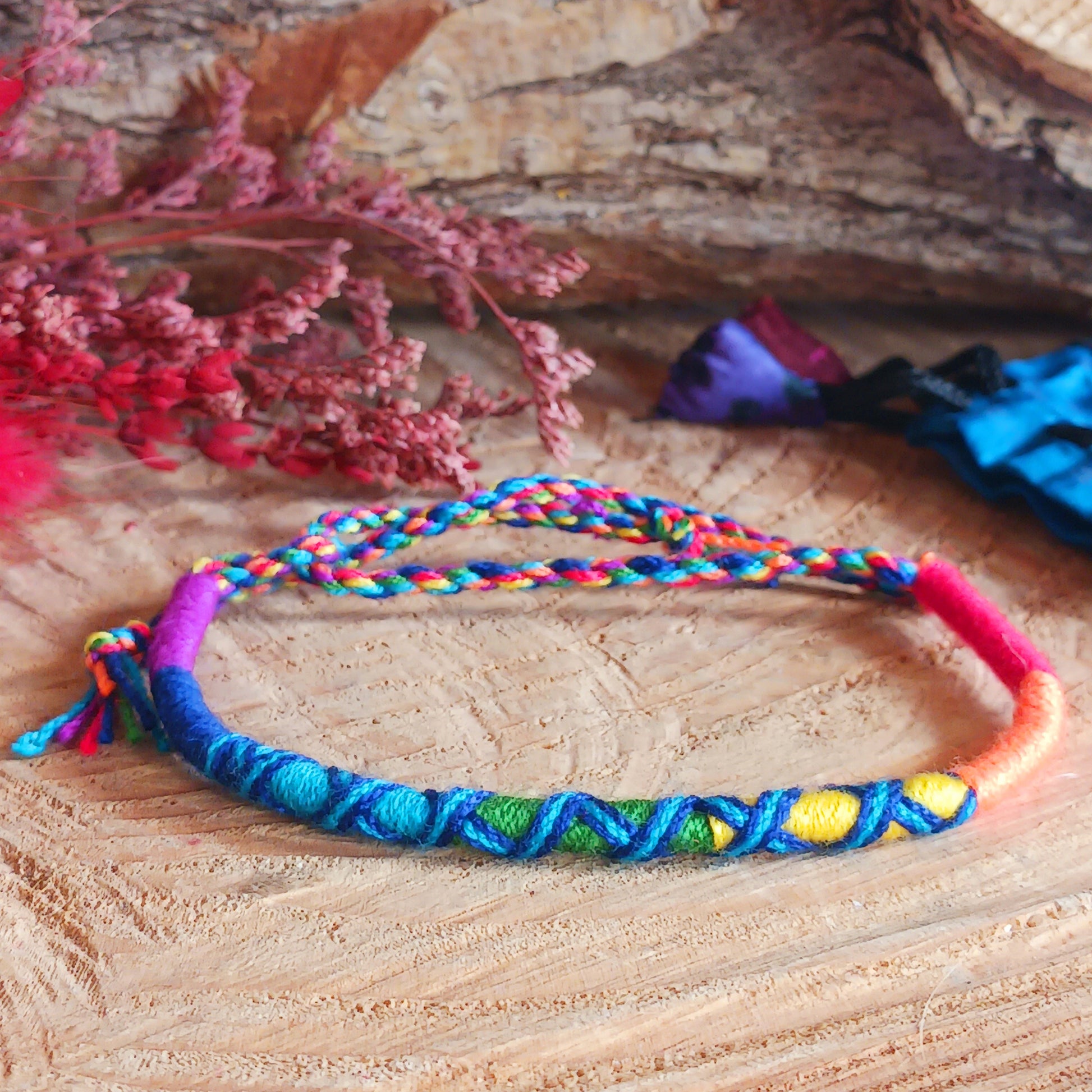 Add meaning and colour to your everyday style with these beautifully handcrafted Thai friendship bracelets. Featuring vibrant crisscross woven designs, each bracelet is a symbol of connection, kindness, and heartfelt wishes.
