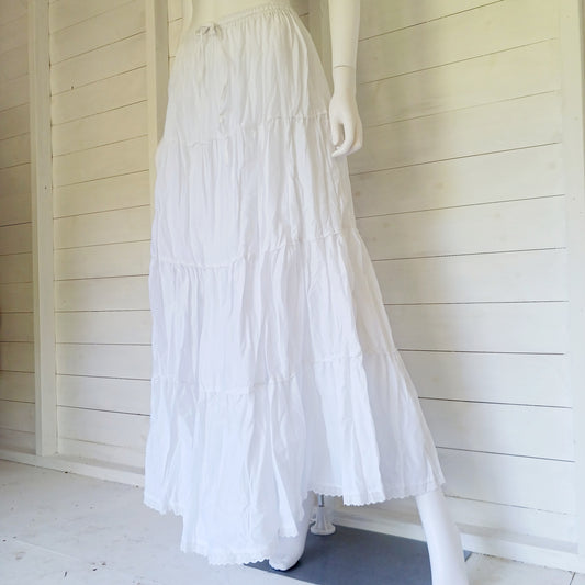 This beautiful Indian crinkle skirt is lovely and light so you can move with ease and comfort on a sunny day or a hot night. Made from rayon crepe, you can’t go wrong with this lovely skirt, it will add to your flowing summer style. And as rayon is quick drying, it also makes this a great beach cover up skirt.
