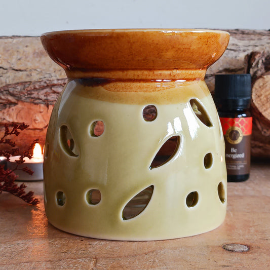 Bring warmth, fragrance, and timeless style into your home with this Classic Oil Burner. Beautifully crafted with a nature-inspired design, this elegant burner blends decorative charm with everyday functionality, making it a perfect addition to any room.