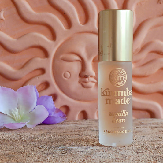 Kuumba Made Vanilla Bean Fragrance Oil is a warm, comforting scent that balances sweetness with calm. Inspired by the rich pods of the vanilla orchid, this fragrance feels both familiar and deeply grounding. 