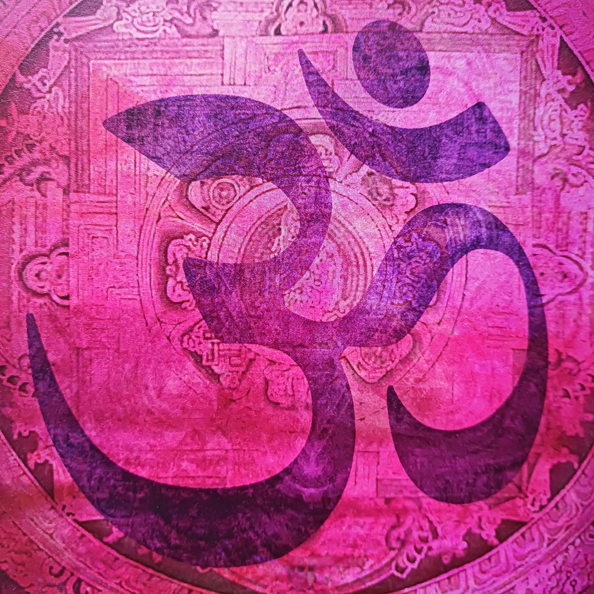 Pink Om All occasion greetings card, includes a fully printed matching ARTvelope, and is made from 100% post-consumer recycled material.