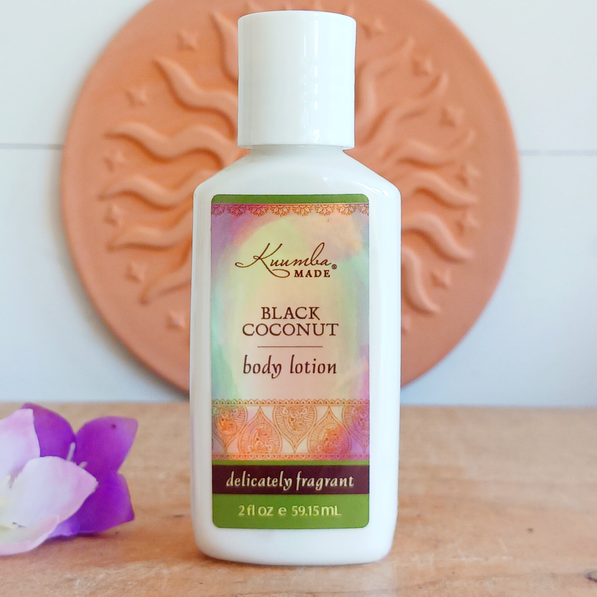 A rich coconut fragrance balanced with notes of creamy sweetness. This Black Coconut body lotion is perfect for hot summer days and sultry nights. These bottles are handbag size so perfect to carry around with you.