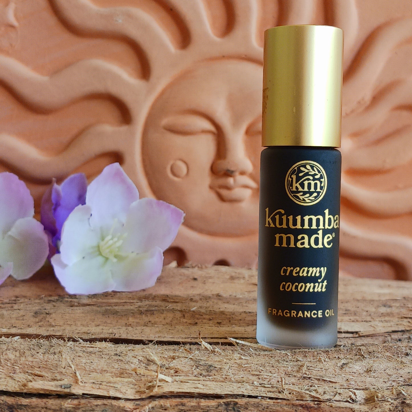 Escape to a tropical paradise with Kuumba Made Creamy Coconut Fragrance Oil. This warm, inviting fragrance blends creamy coconut with delicate notes of vanilla and raw sugar, creating a soft, comforting scent that captures the feeling of a summer day by the beach.
