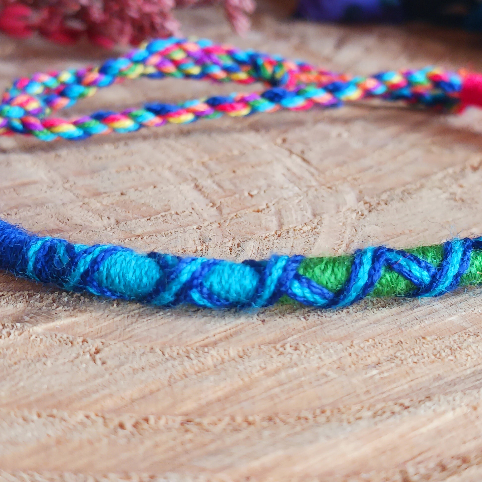 Add meaning and colour to your everyday style with these beautifully handcrafted Thai friendship bracelets. Featuring vibrant crisscross woven designs, each bracelet is a symbol of connection, kindness, and heartfelt wishes.