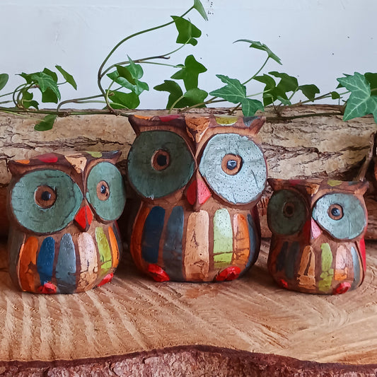 Add a touch of charm and wisdom to your space with this Set of Wooden Rustic Hand Carved Owls. Lovingly handcrafted in Bali, each owl is carved from wood and hand-painted with rustic details, giving every set its own unique character. This delightful trio is ideal for shelves, altars, or as a thoughtful gift for owl lovers.