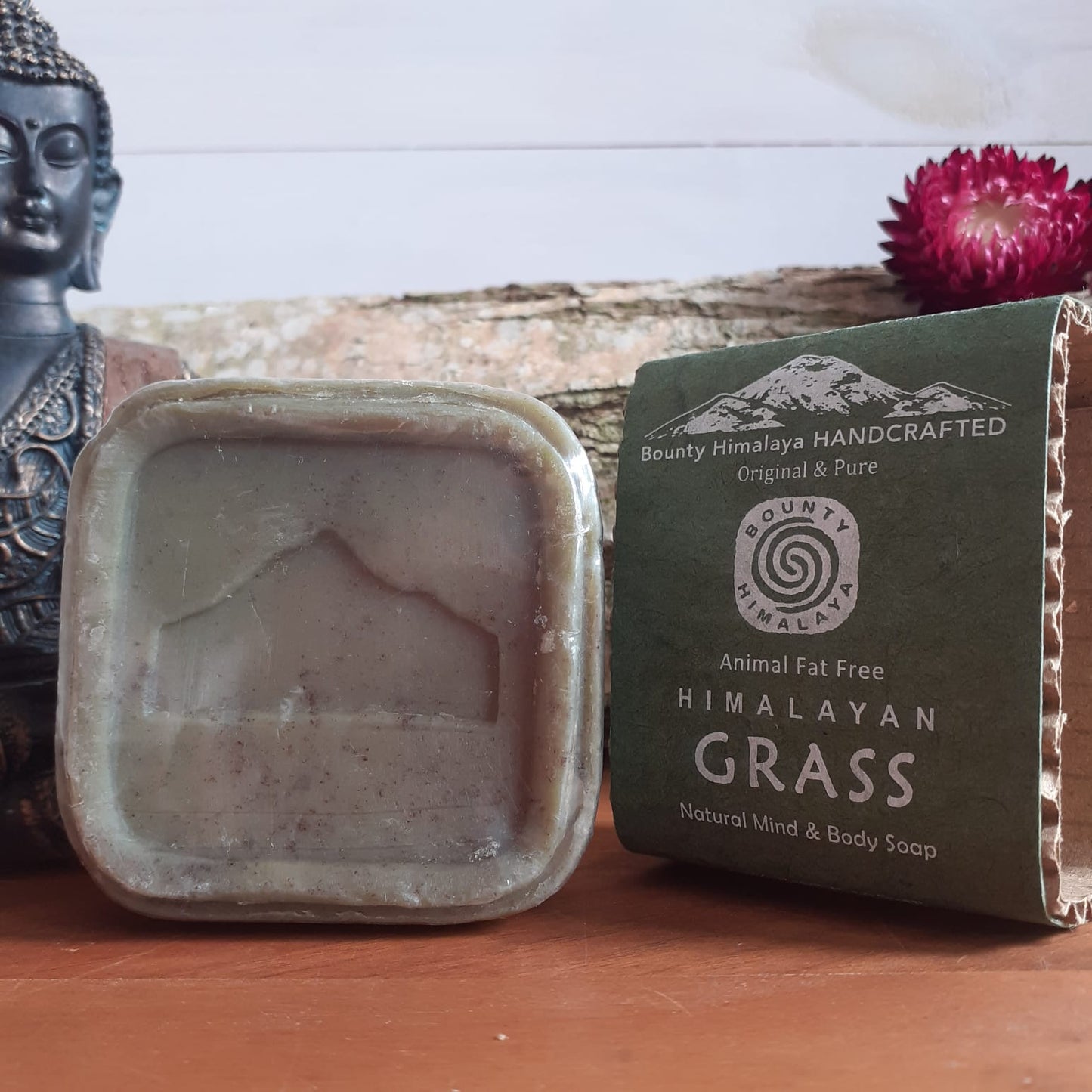 Natural Bounty Himalayan Grass Soap 100g bar