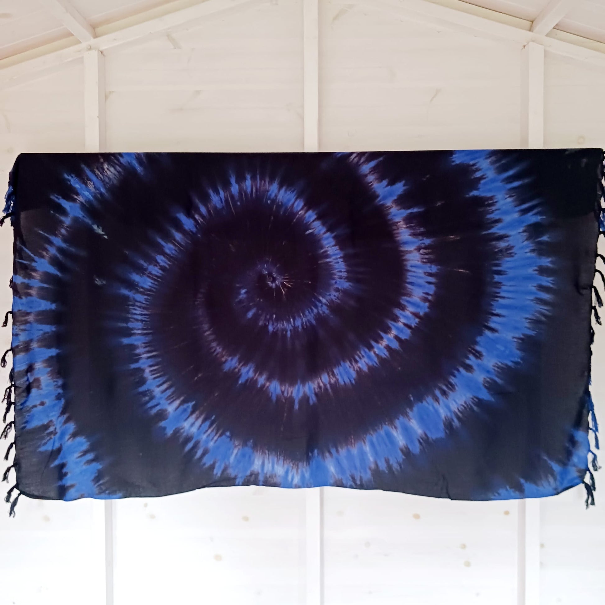 Tie Dye Spiral Nebula Sarong | Beach wrap Black & Blue