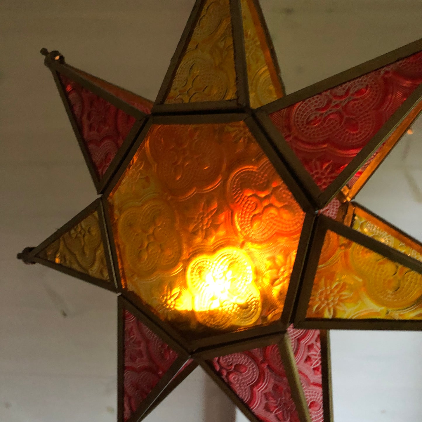 Moroccan Style Star Lantern in Coloured Glass | Size: 25 x 25 x 6cm