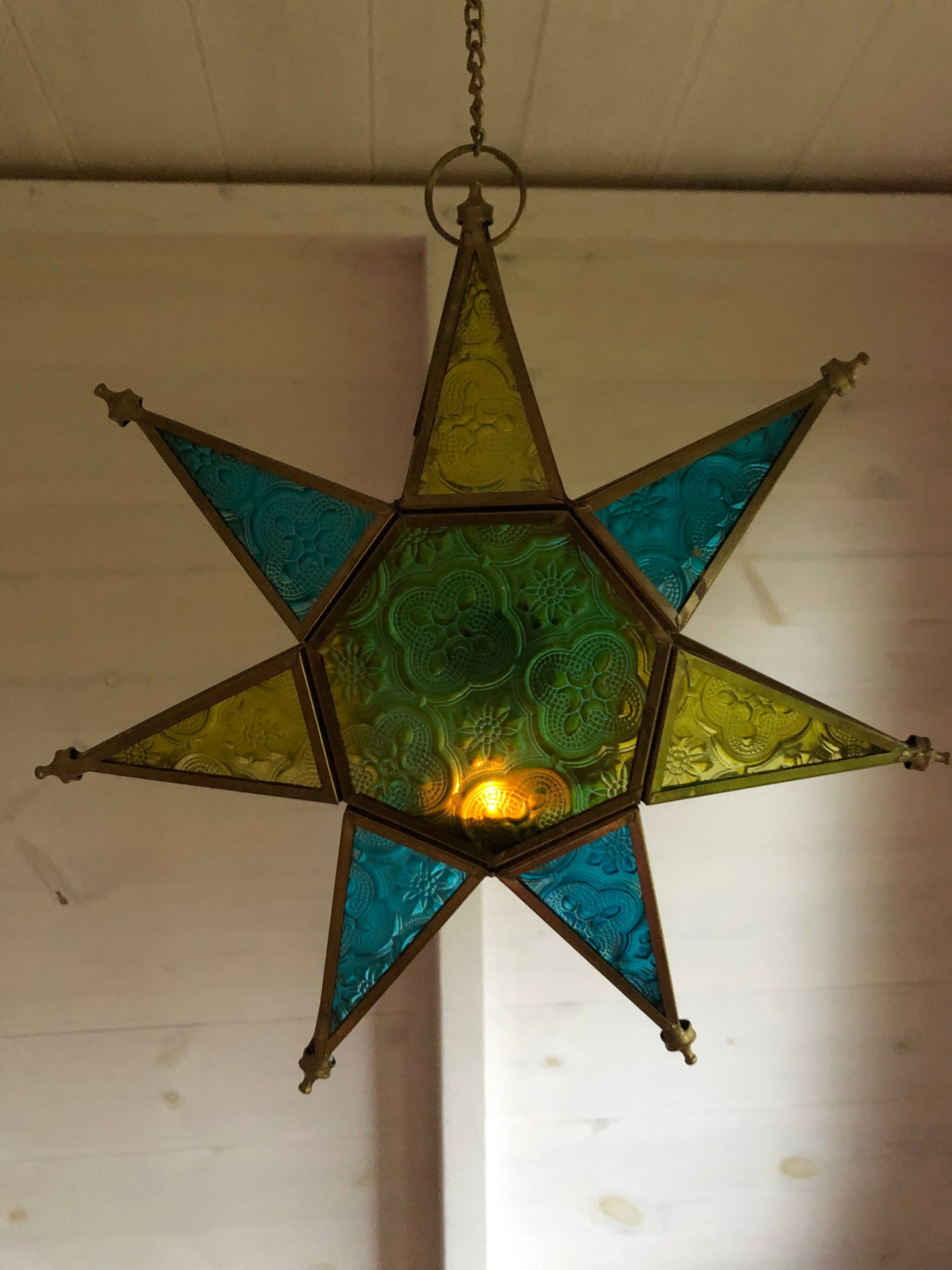 Moroccan Style Star Lantern in Coloured Glass | Size: 25 x 25 x 6cm