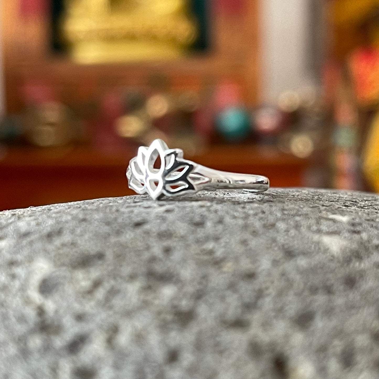 925 Sterling silver Lotus Flower Toe Ring. Add a little bit of silver to your toes with our solid 925 stamped solid silver toe ring, beautifully presented in a little fabric drawstring pouch made from off cuts from sari materials that would have otherwise been discarded.