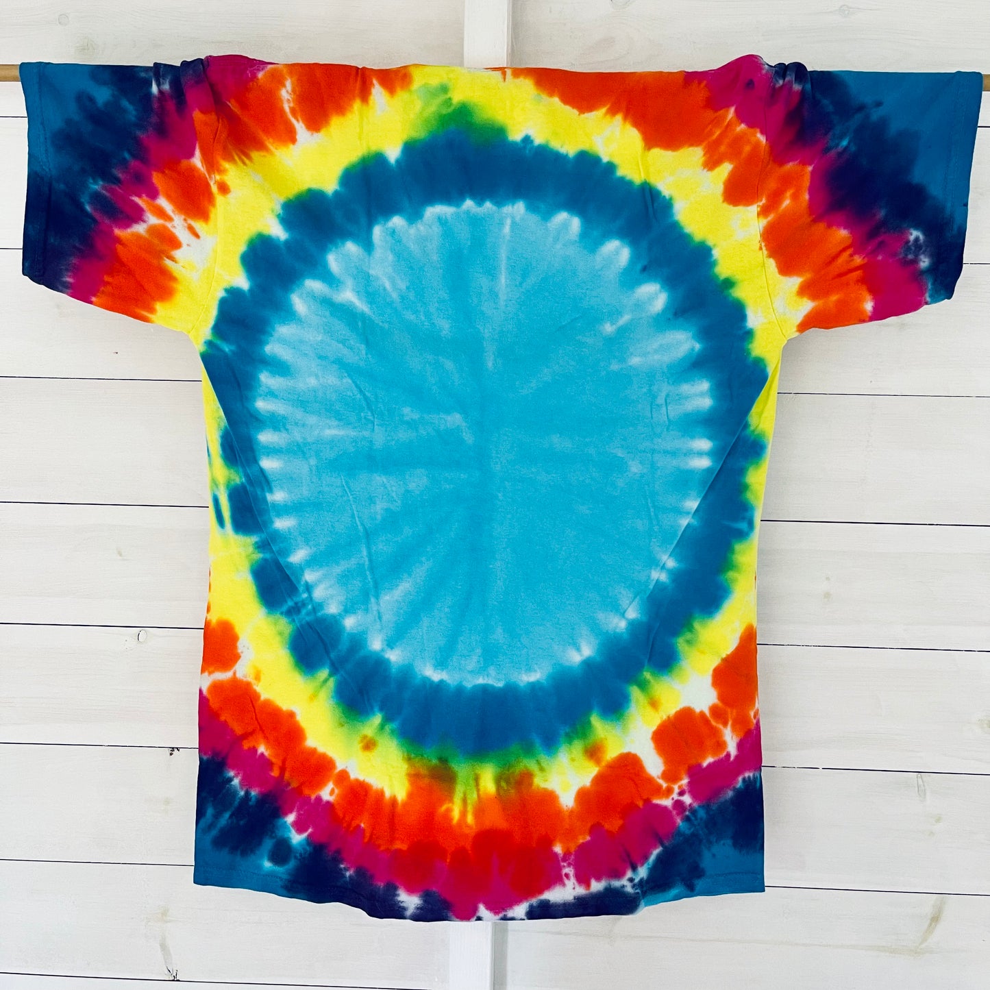 Grateful Dead Never Dead Tie-Dye T-Shirt | Grateful Dead UK